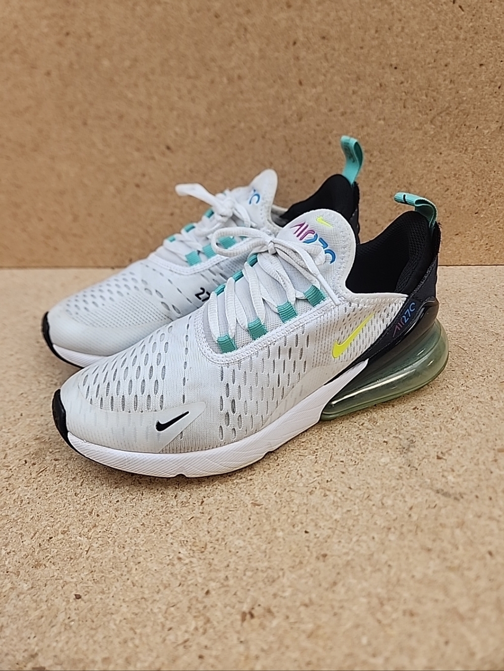 Nike Air Max 270 GS White Volt Black Shoes DX3347-100 GS Size 6Y